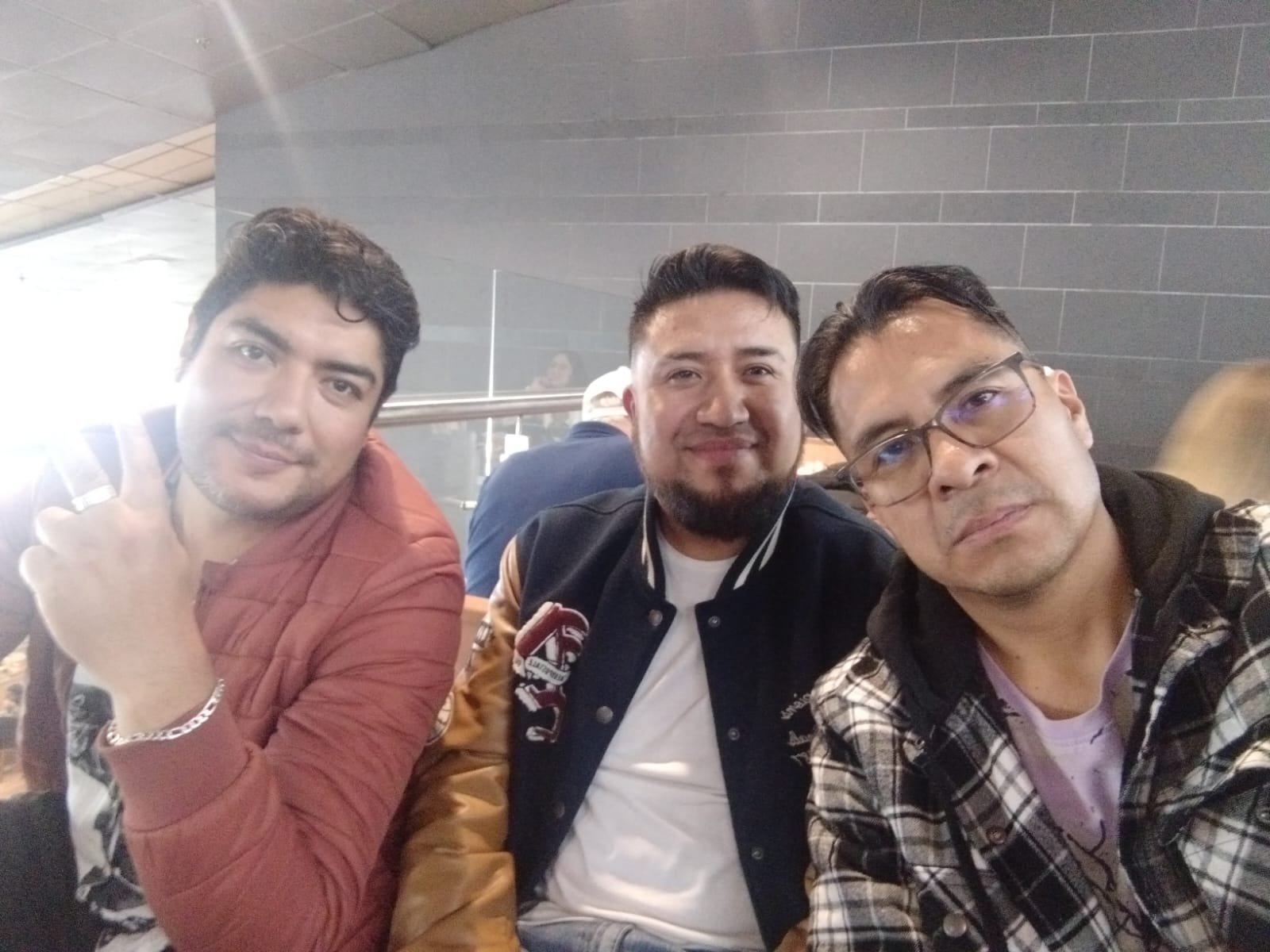 PHOTO-2025-06-08-19-01-18